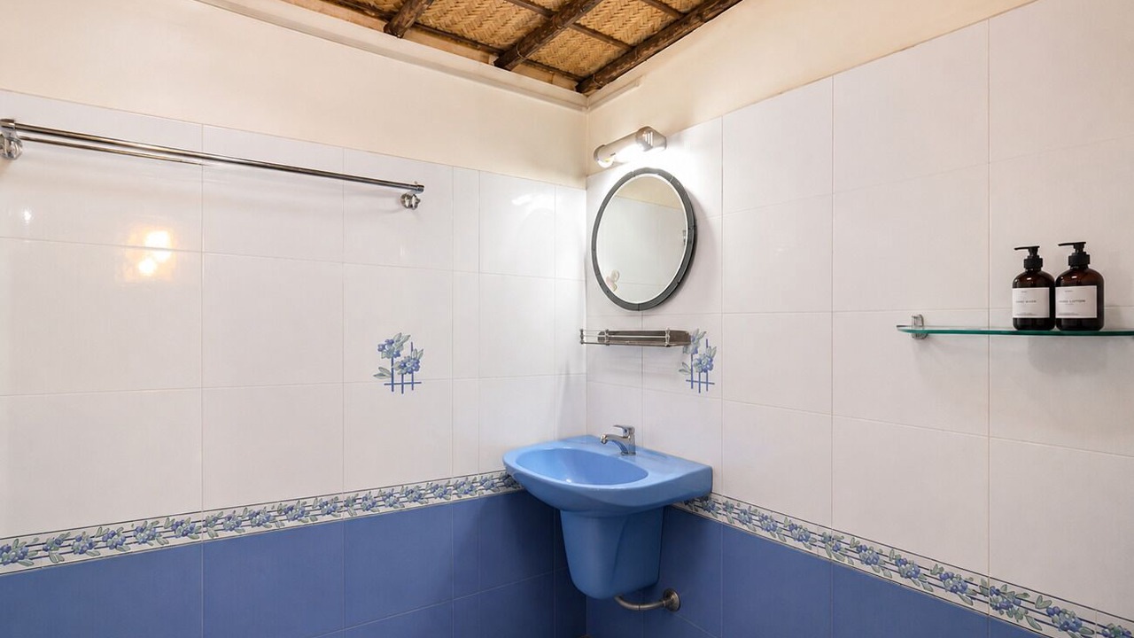 Photo of Bathroom in Panamaram