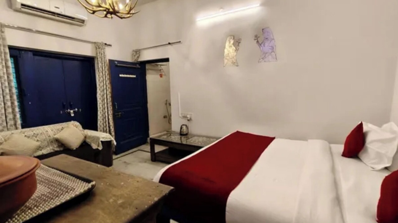 Photo of Bedroom in Vaishali Nagar