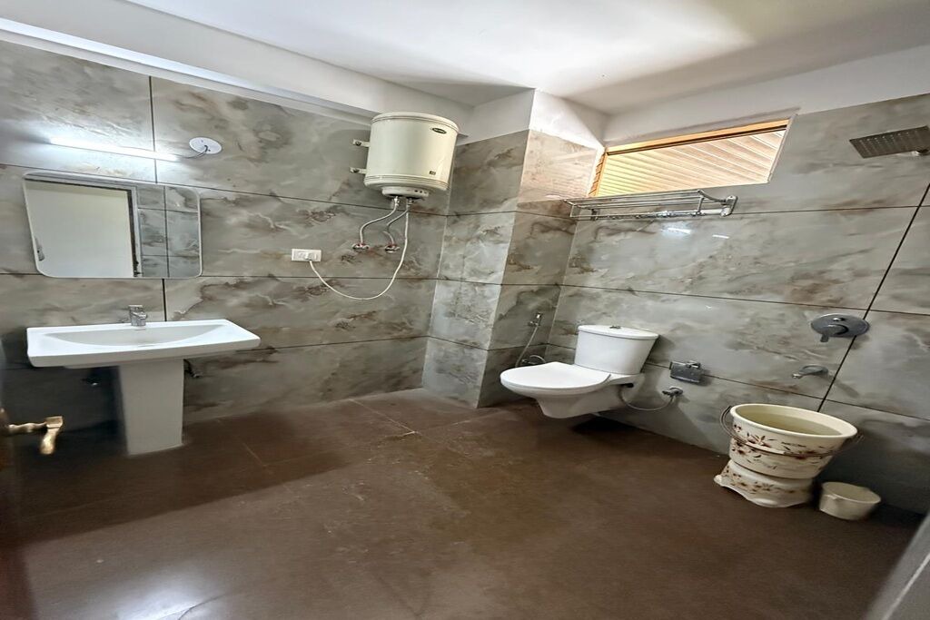 Photo of Bathroom in Aleo