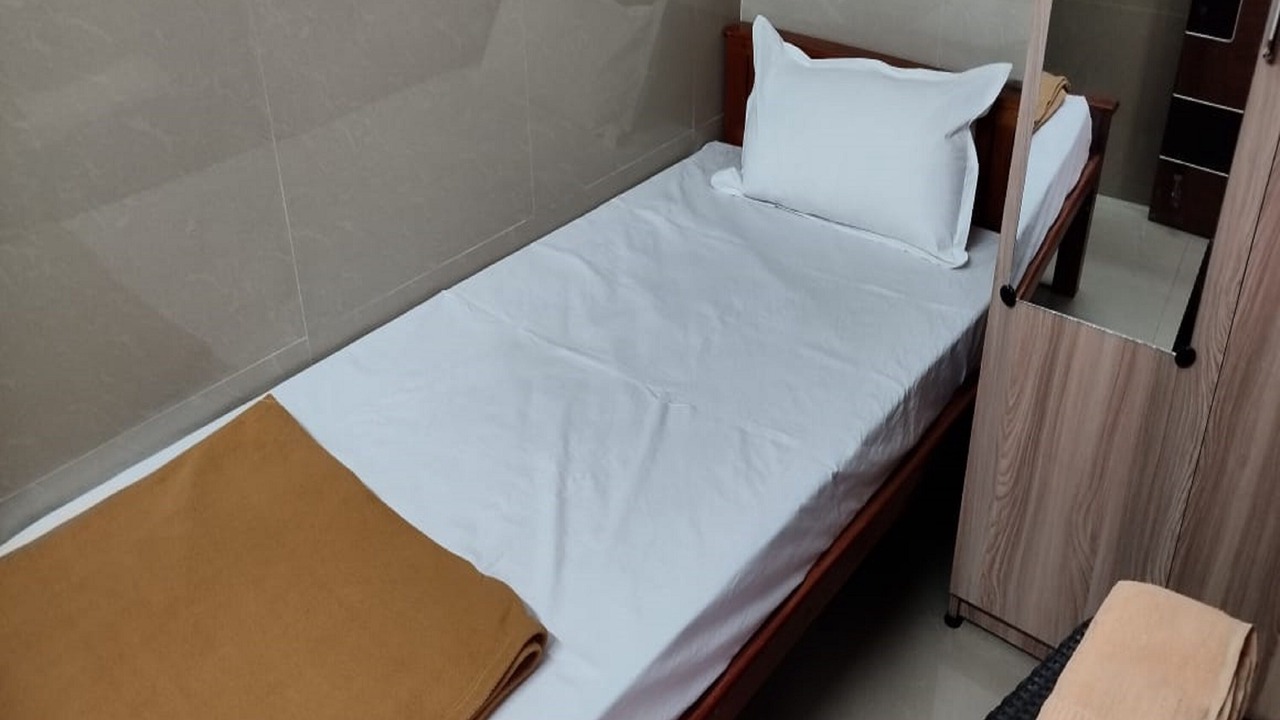 Photo of Bedroom in Koyambedu