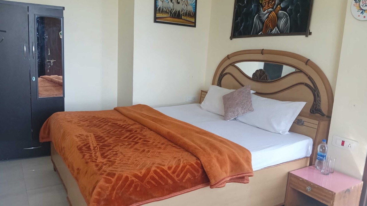 Photo of Bedroom in Shimla
