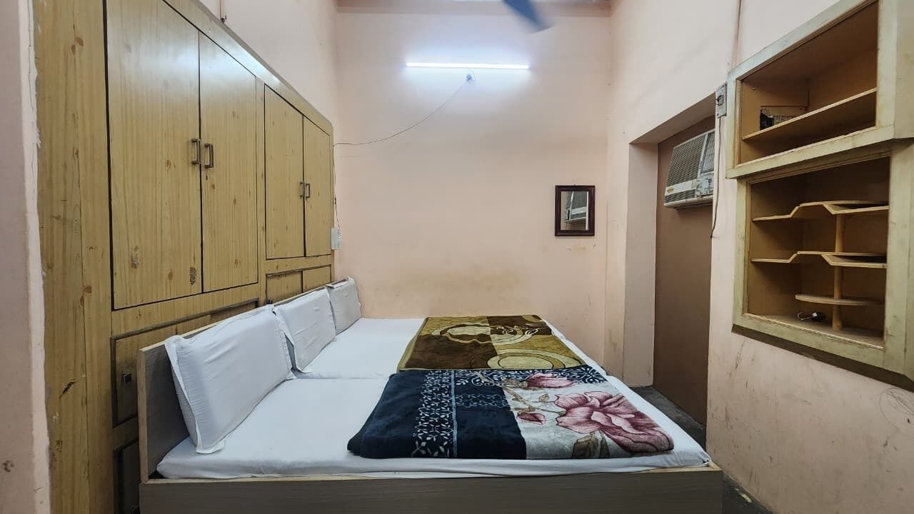 Photo of Bedroom in Old Delhi