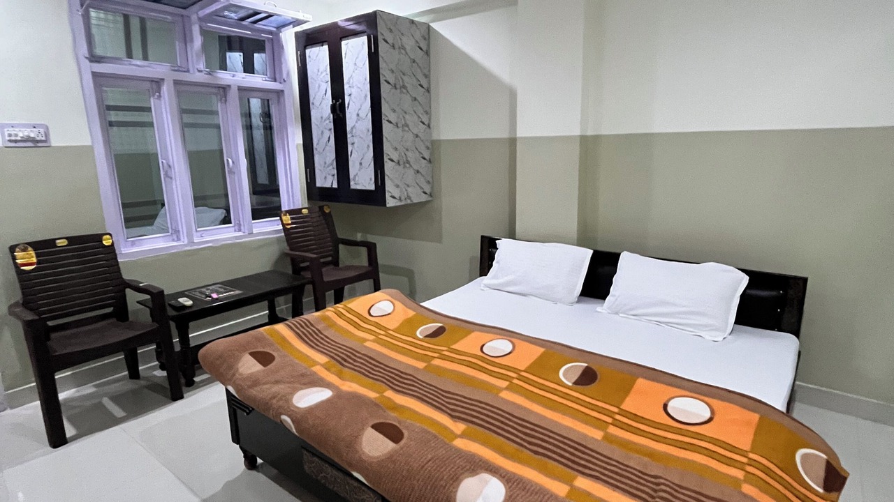 Photo of Bedroom in Brahmaur