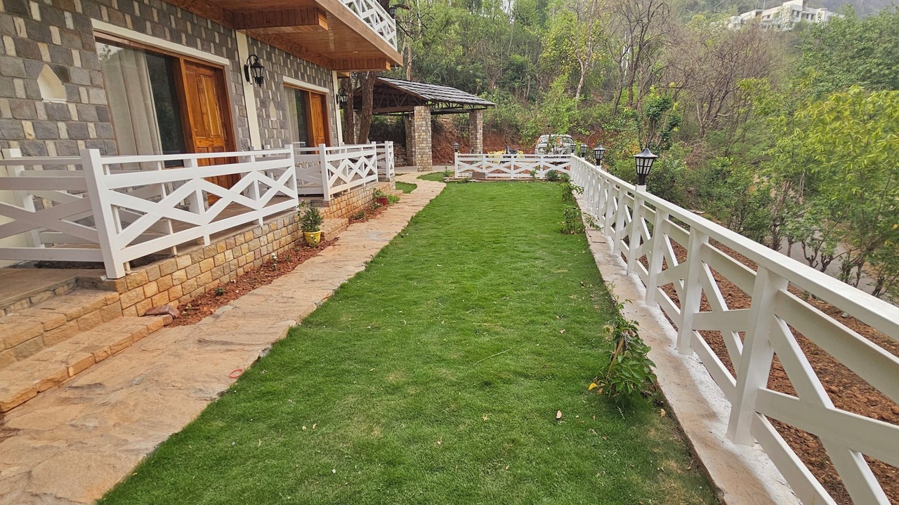 Photo of Patio Balcony in Shivanandi