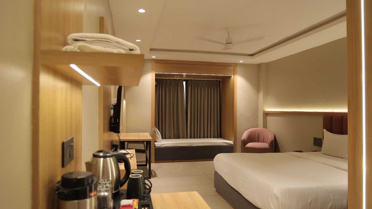 Photo of Bedroom in Hoshangabad