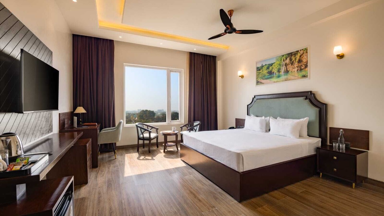Photo of Bedroom in Dhanbad