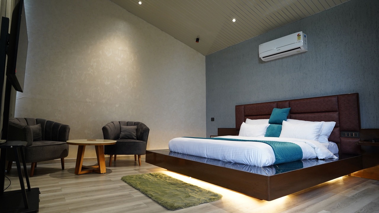 Photo of Bedroom in Manali