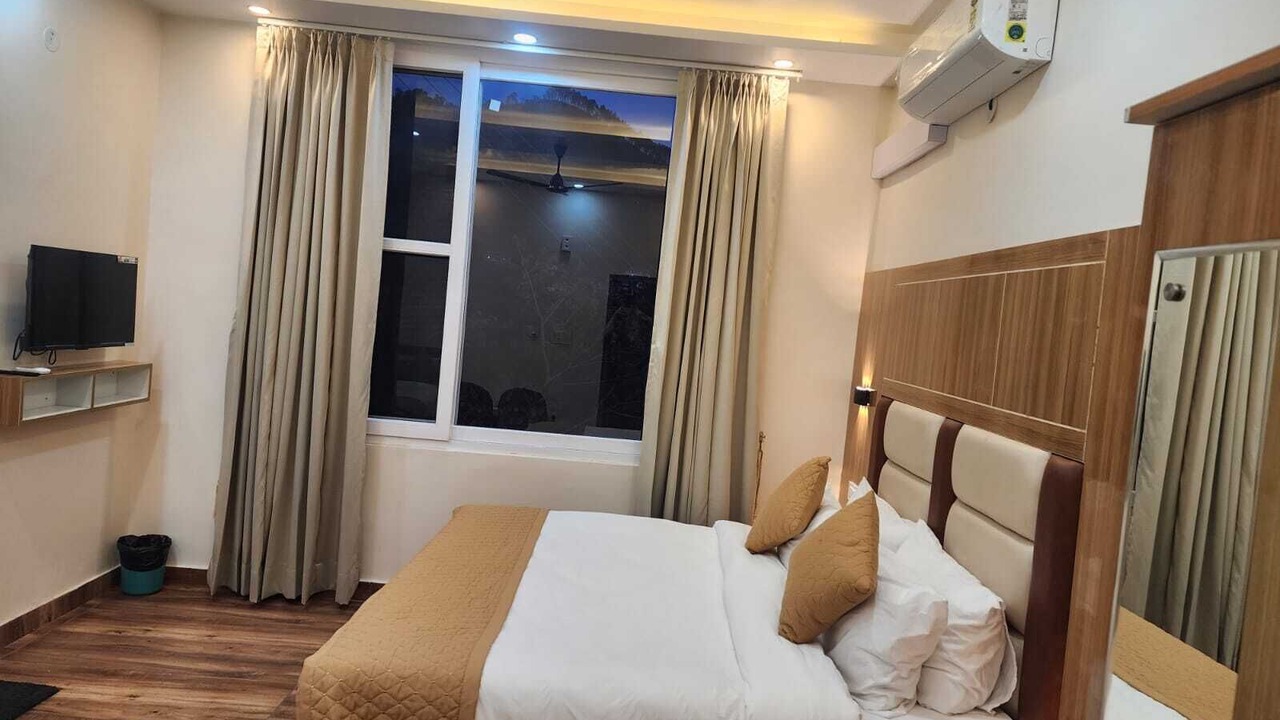 Photo of Bedroom in Kandaghat