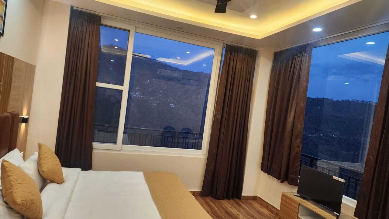 Photo of Bedroom in Kandaghat