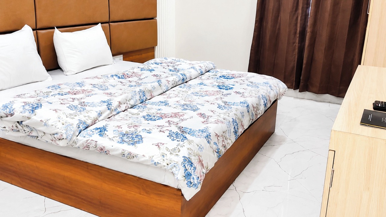 Photo of Bedroom in Roorkee