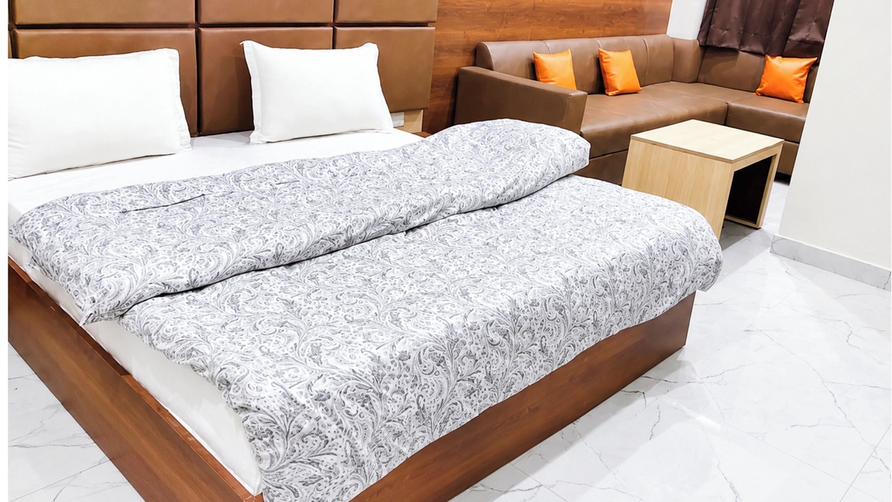 Photo of Bedroom in Roorkee