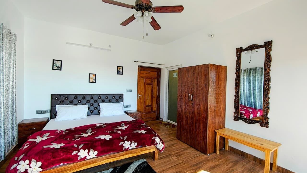 Photo of Patio Balcony in Mukteshwar