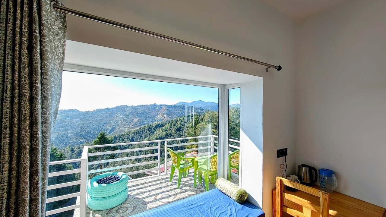 Photo of Patio Balcony in Mukteshwar