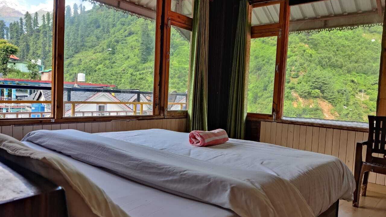 Photo of Bedroom in Tosh
