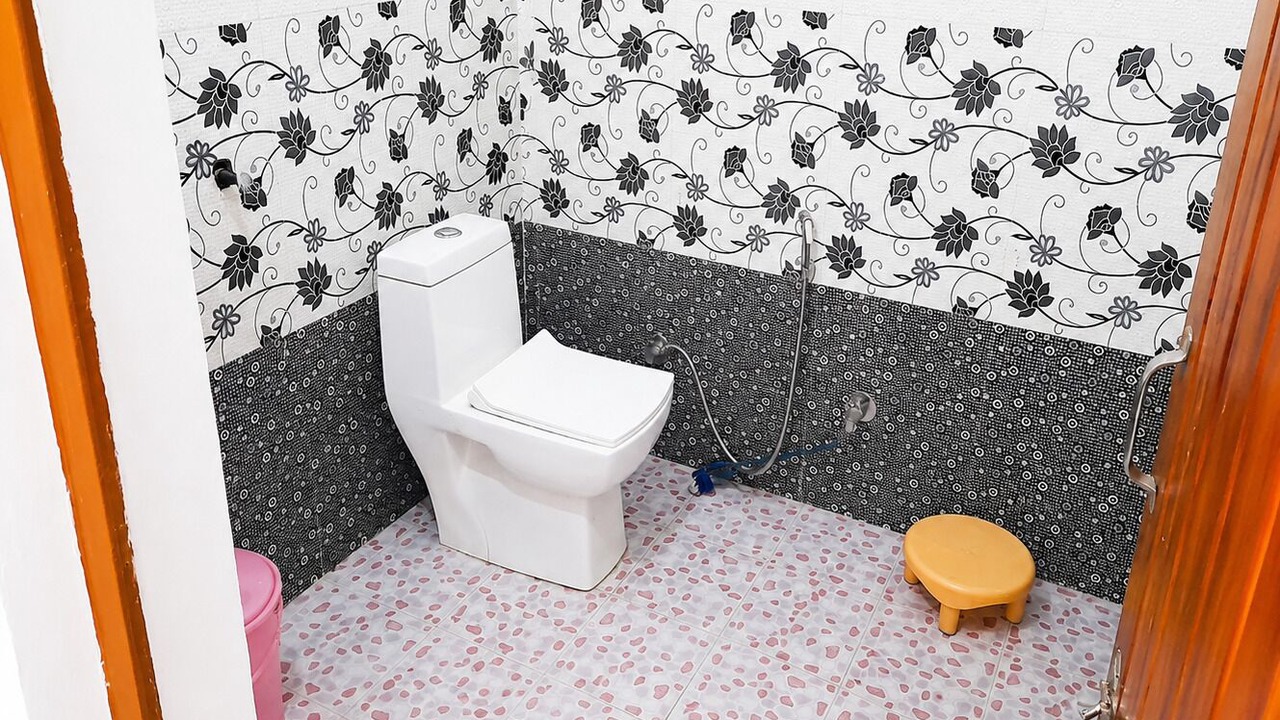 Photo of Bathroom in Guptkashi