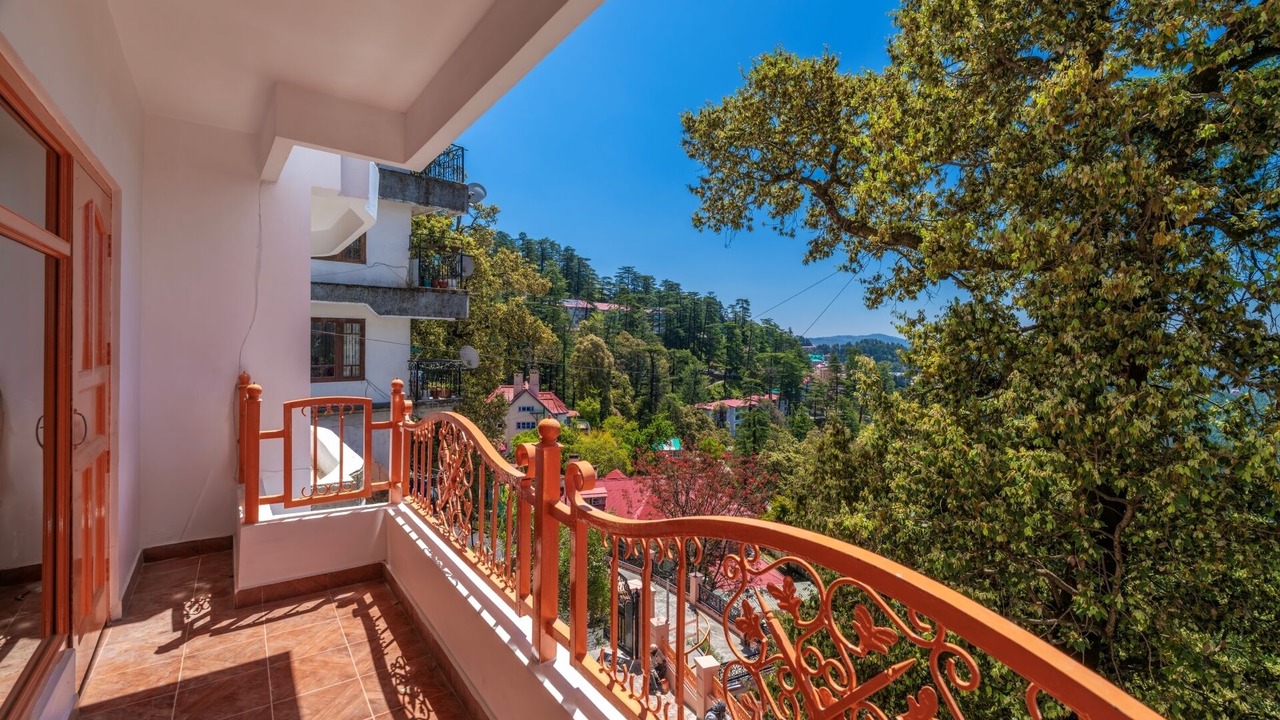 Photo of Patio Balcony in Knollswood