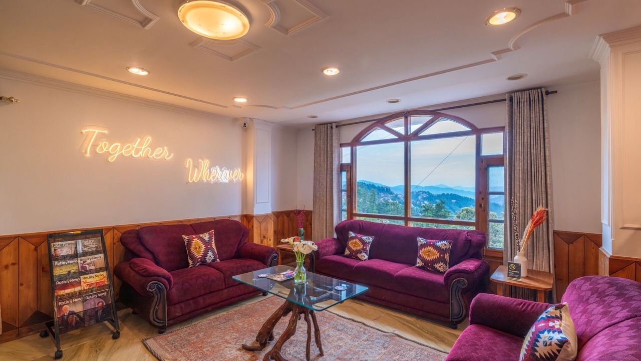 Photo of Livingroom in Knollswood