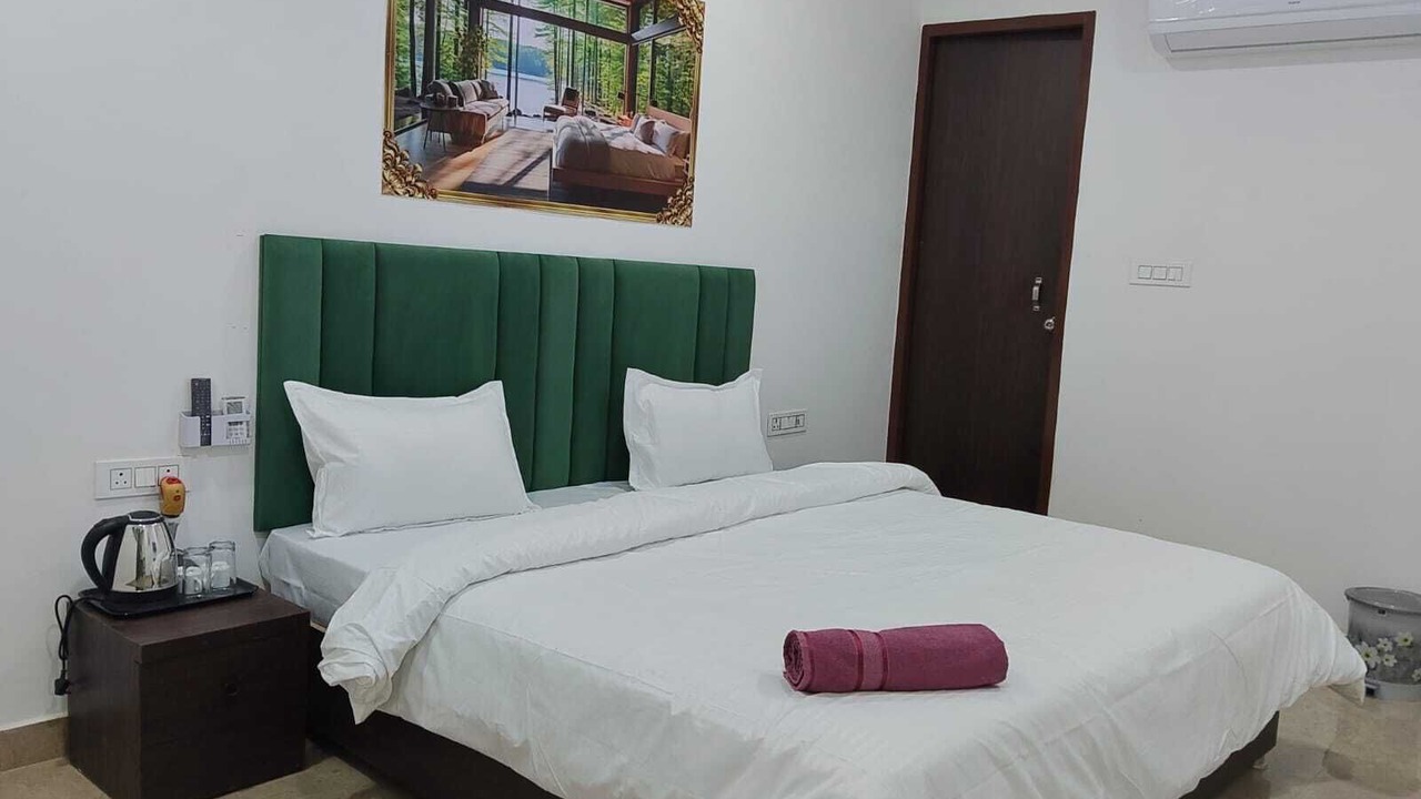 Photo of Bedroom in Auli