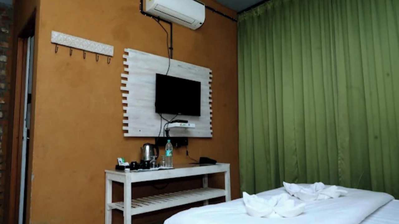 Photo of Bedroom in Ukhimath