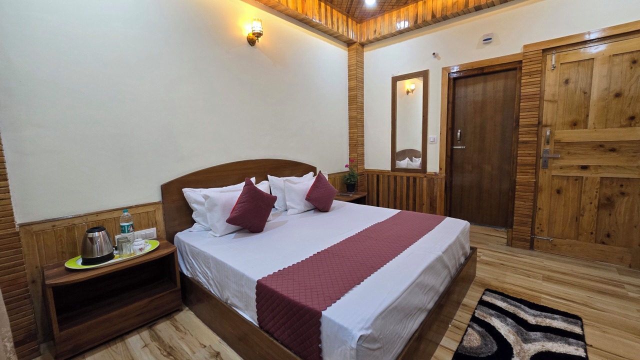 Photo of Bedroom in Chail