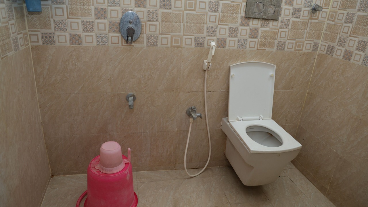 Photo of Bathroom in Tiruvannamalai