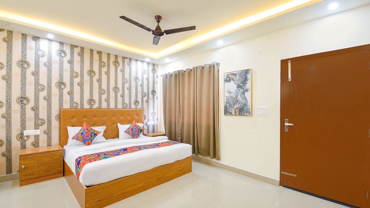 Photo of Bedroom in Ramnagar