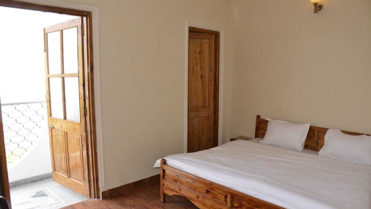 Photo of Bedroom in Solan