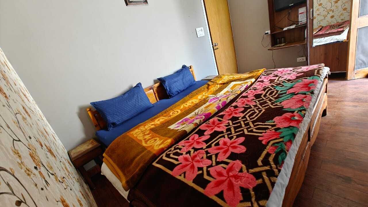 Photo of Bedroom in Solan