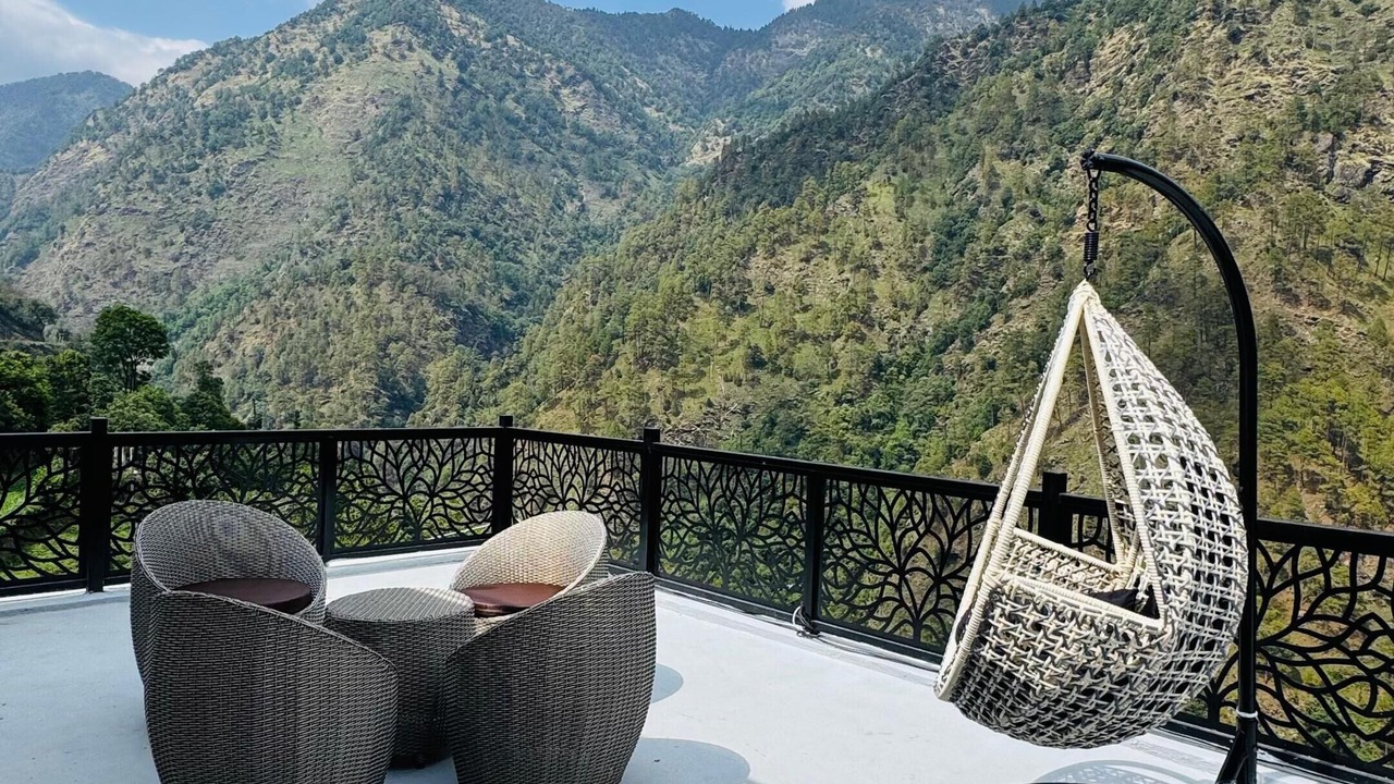 Photo of Patio Balcony in Sitapur