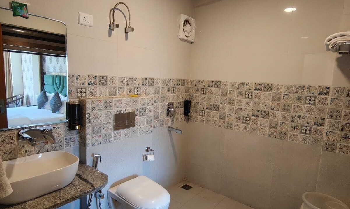 Photo of Bathroom in Chail
