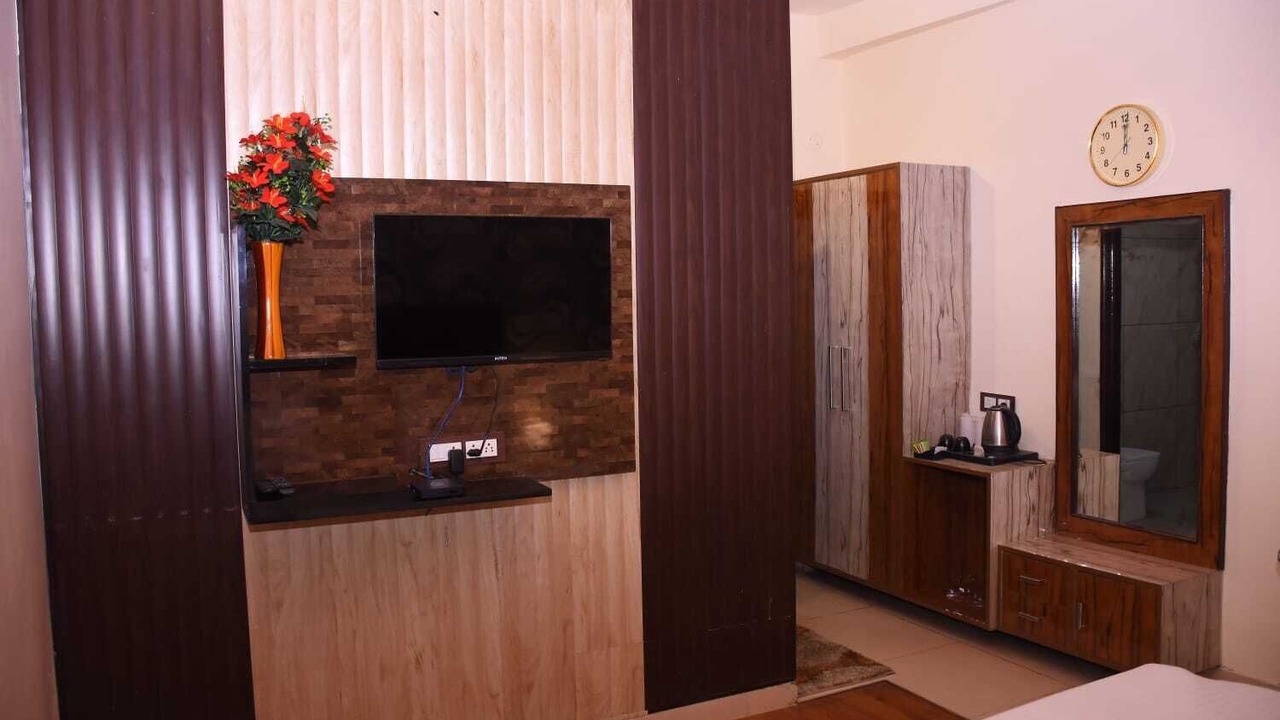 Photo of Bedroom in Meerut