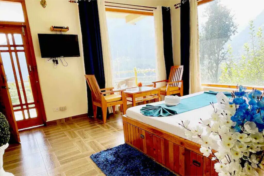 Photo of Bedroom in New Manali