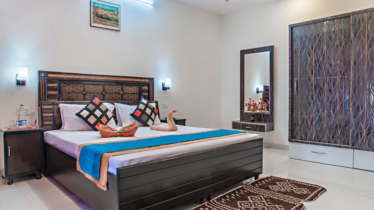 Photo of Bedroom in Kasauli