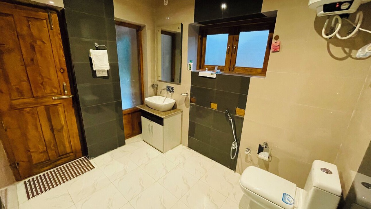 Photo of Bathroom in Leh