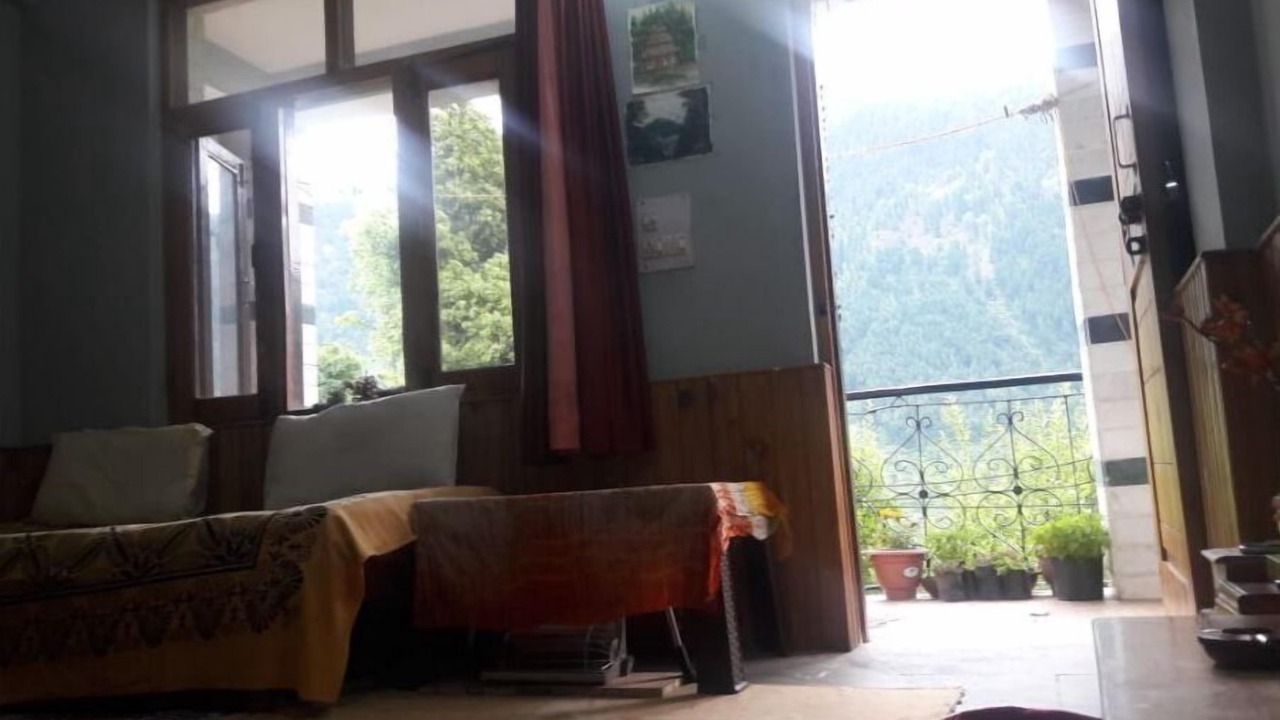 Photo of Bedroom in Manali