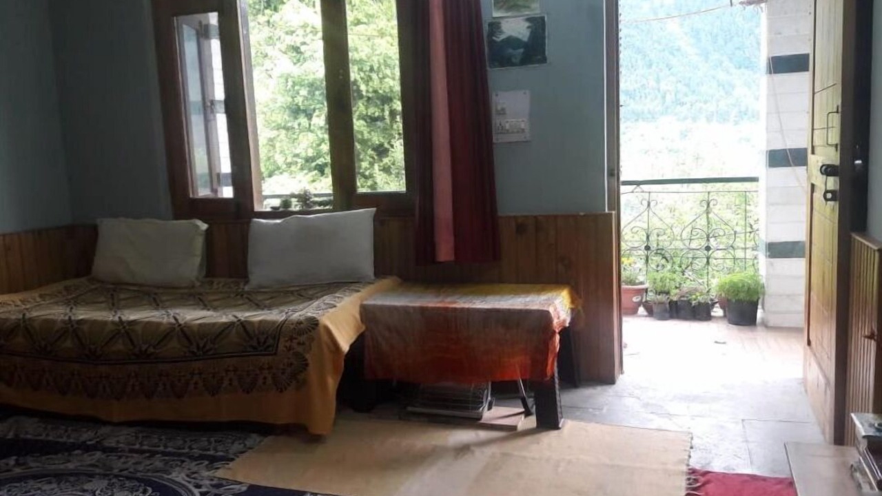 Photo of Bedroom in Manali