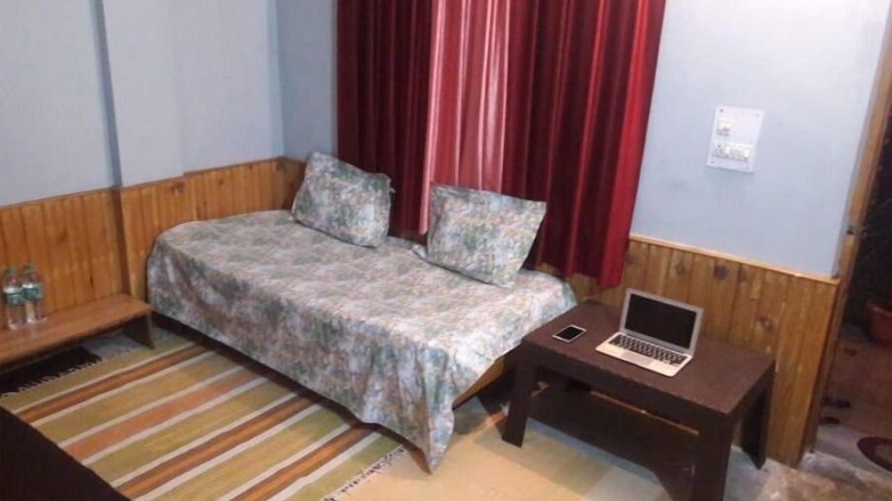 Photo of Bedroom in Manali
