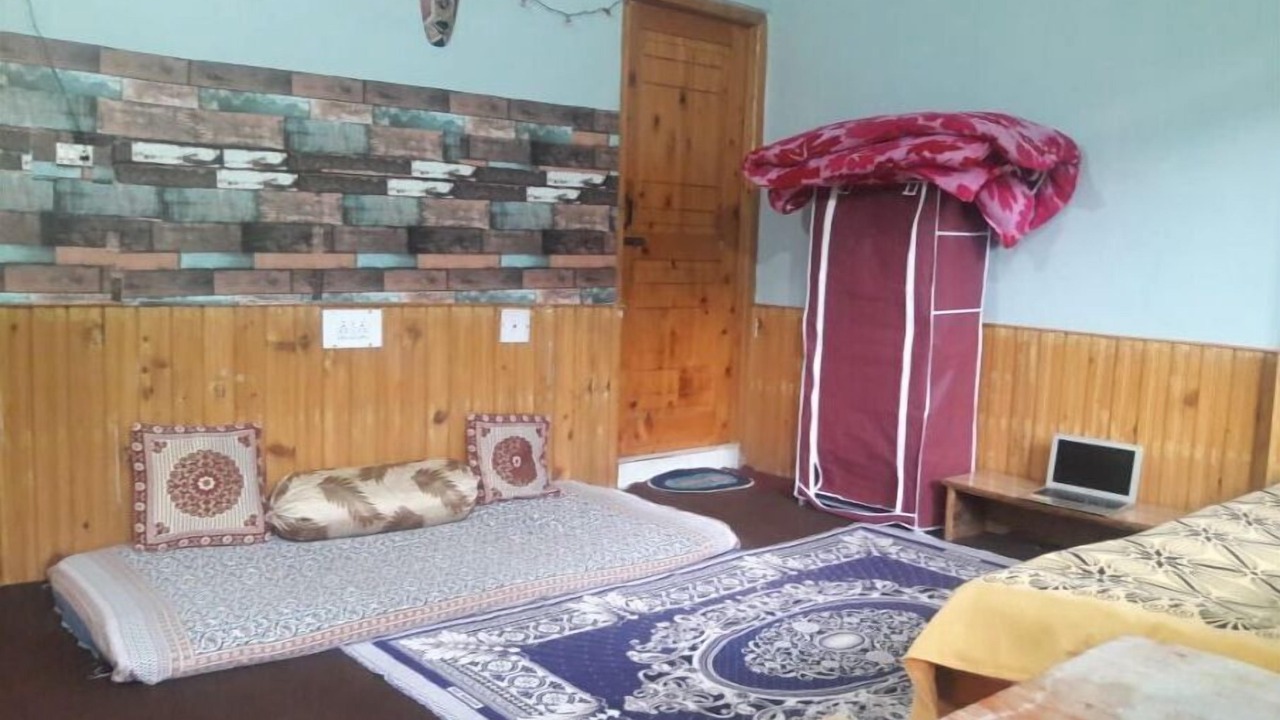 Photo of Bedroom in Manali