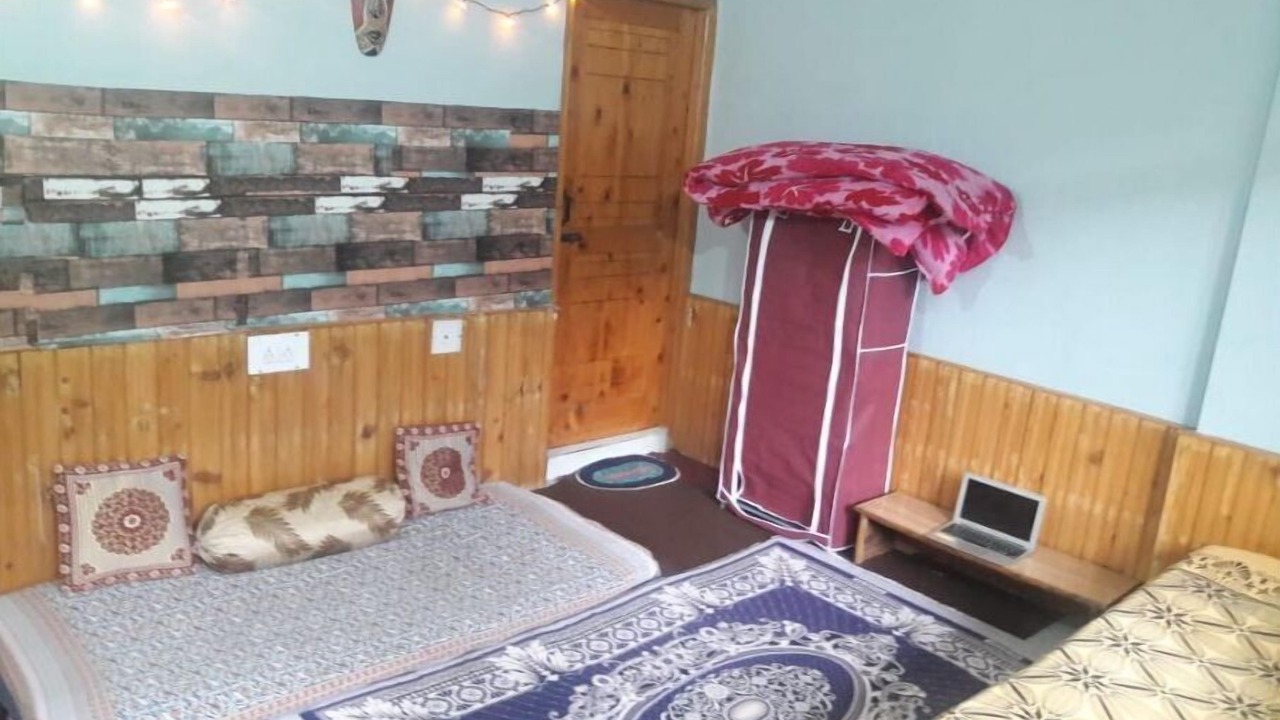 Photo of Bedroom in Manali