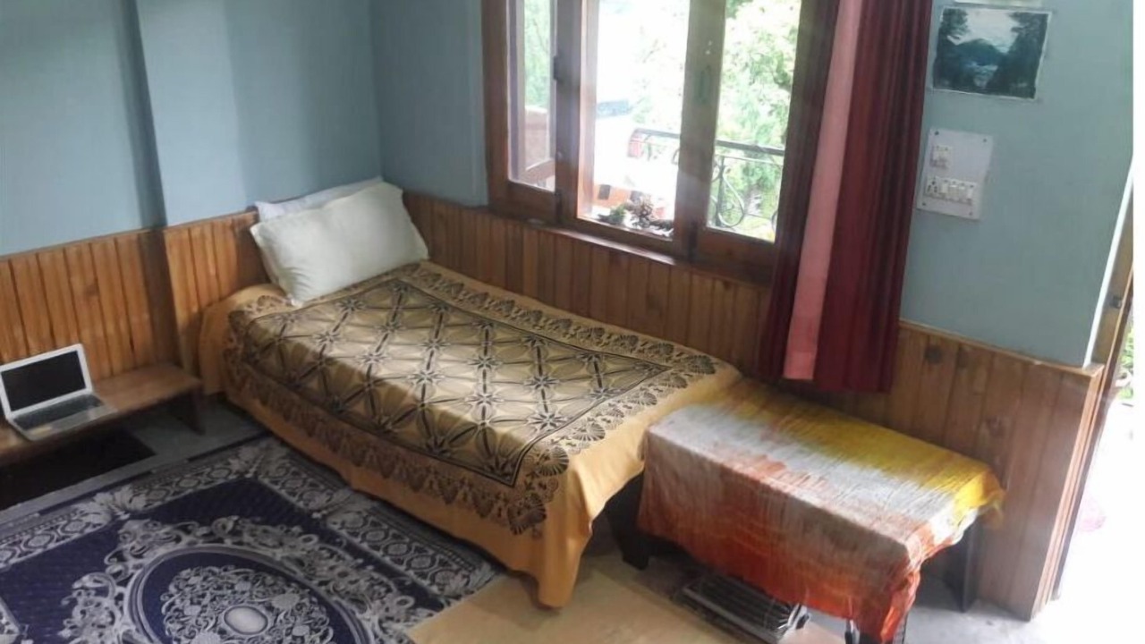 Photo of Bedroom in Manali