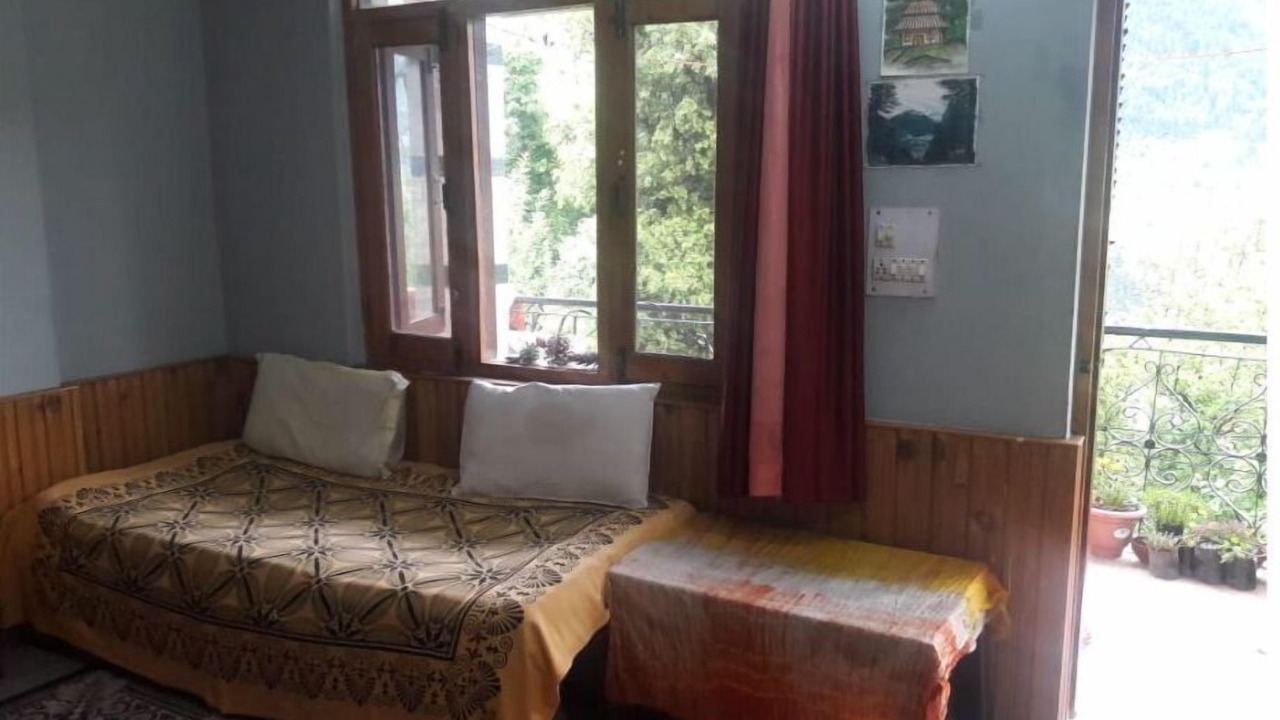 Photo of Bedroom in Manali