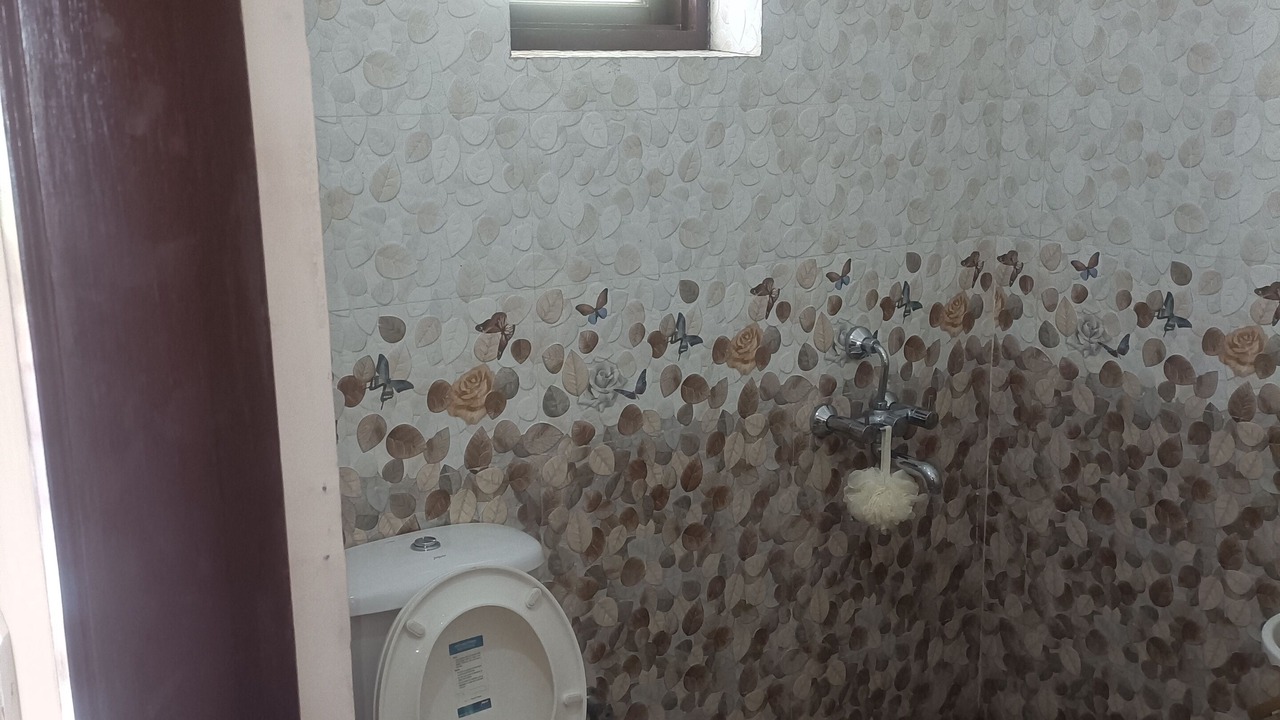 Photo of Bathroom in Dagshai