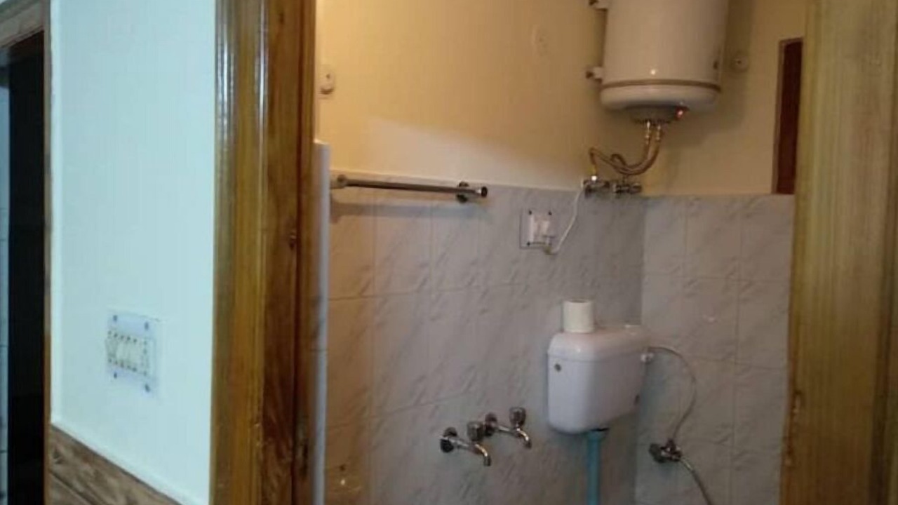 Photo of Bathroom in Shimla
