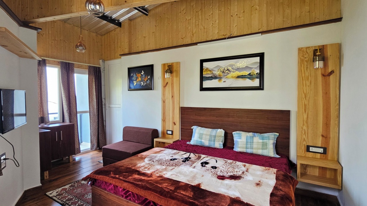 Photo of Bedroom in Tehri