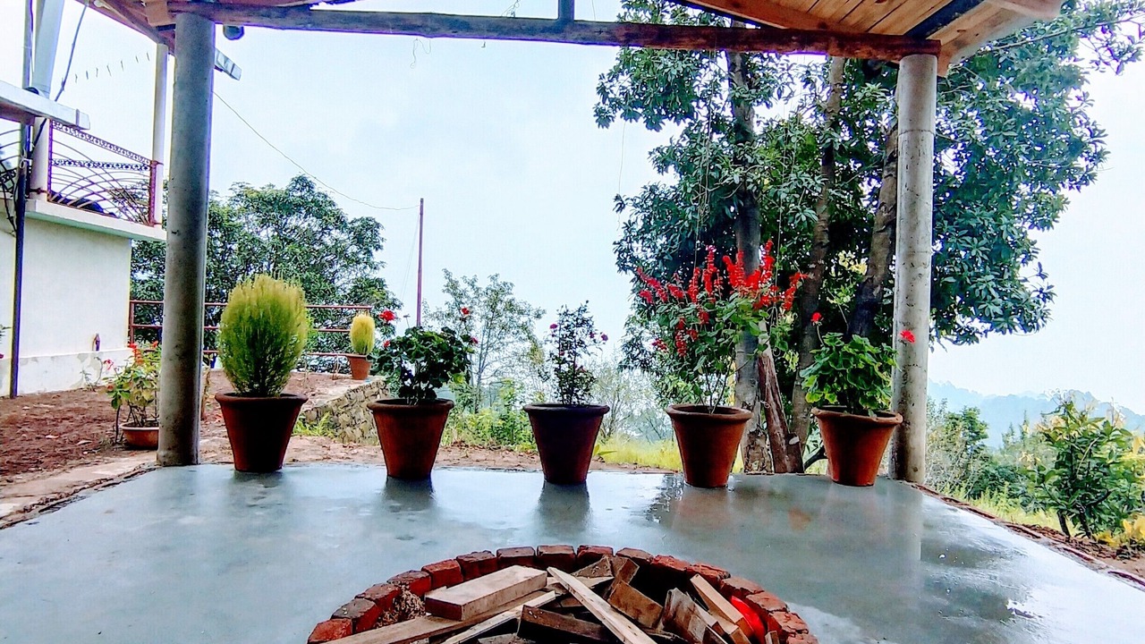 Photo of Patio Balcony in Jeolikote