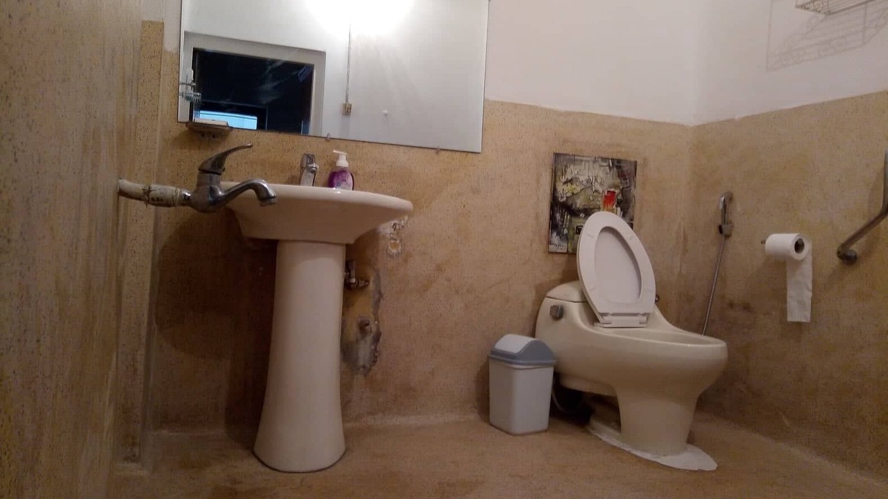 Photo of Bathroom in Dhanmondi