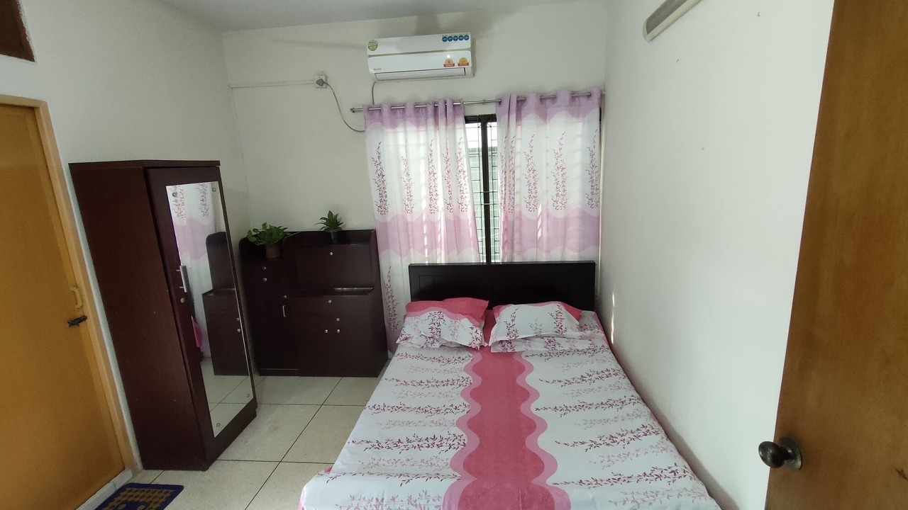 Photo of Bedroom in Mohammadpur