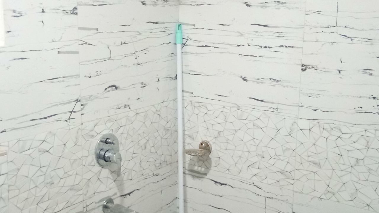 Photo of Bathroom in The Mall Road
