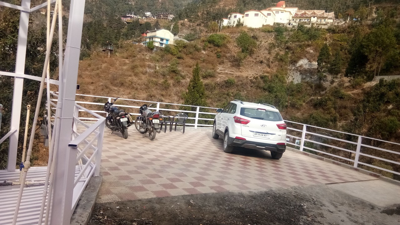 Photo of Outdoor in The Mall Road