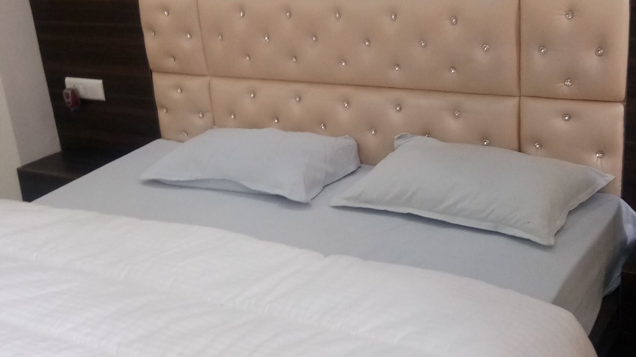 Photo of Bedroom in The Mall Road